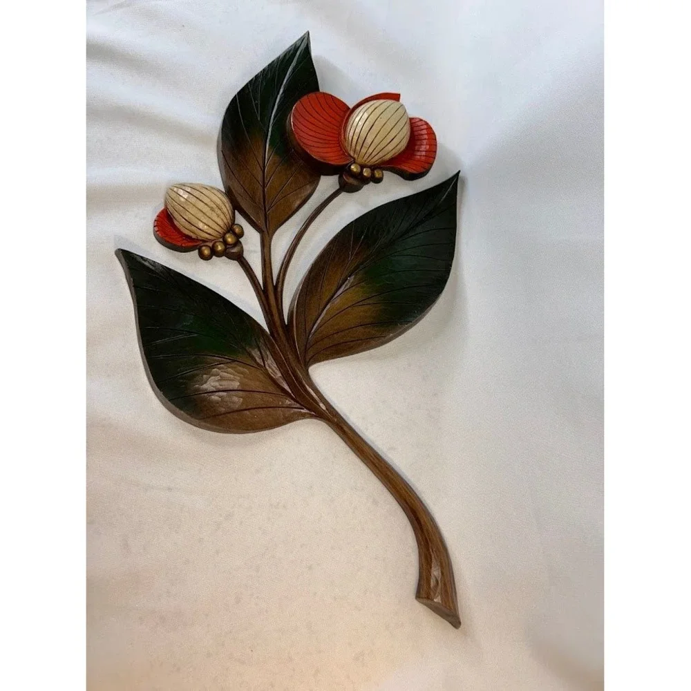 Vintage 1964 Syroco Floral Wall Hanging MCM Faux Wood Flower Plaque 4878 USA